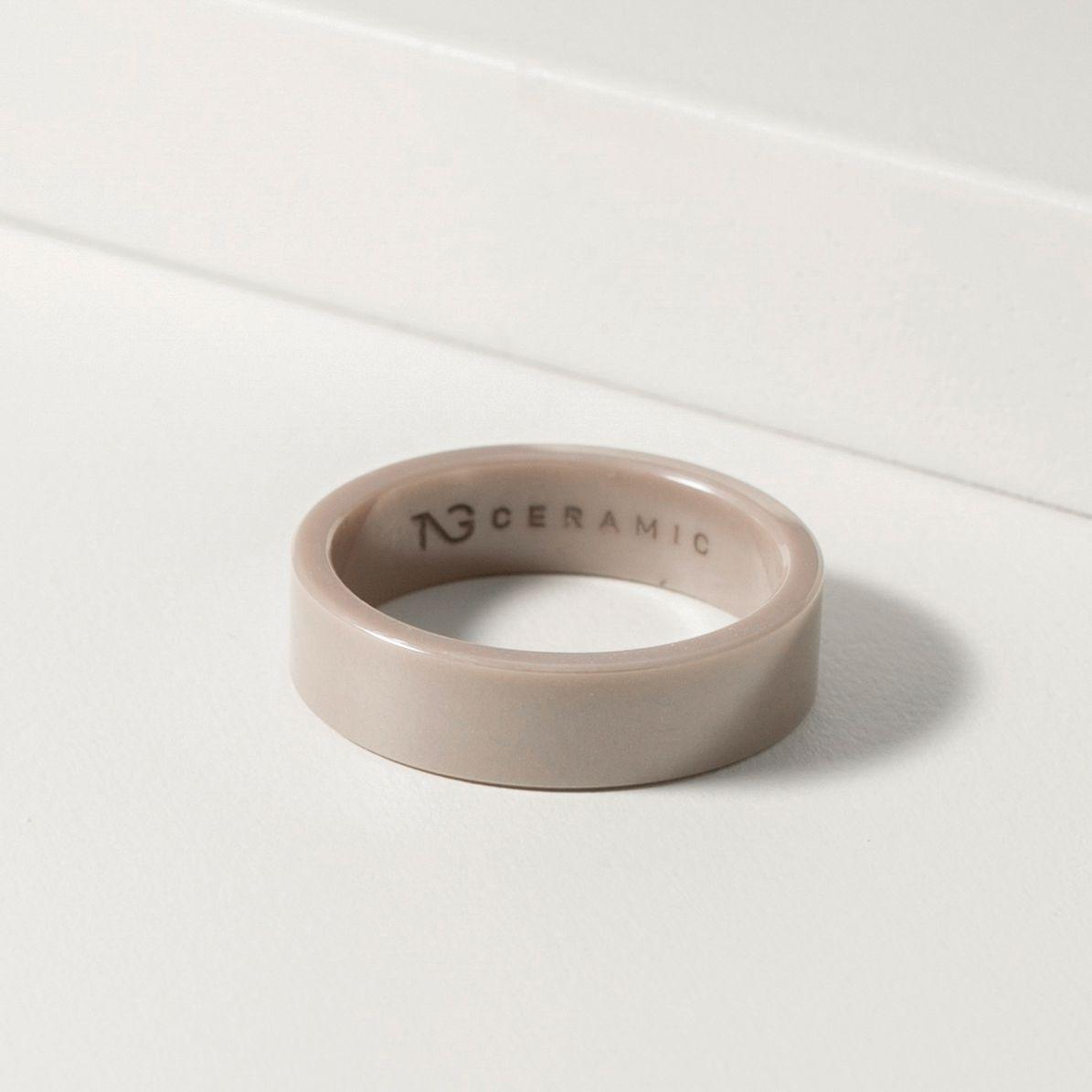 POLISHED SMOOTH GRAY RING